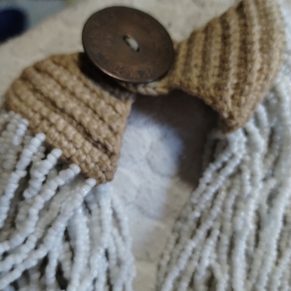 Vintage '60s collectible 40 strand seed bead necklace - Picture 3 of 5